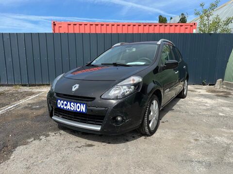 Renault clio ESTATE 1.2 TCE 100 DYNAMIQUE TOMTOM