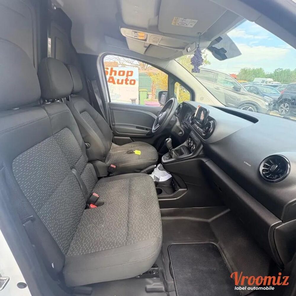 Citan fourgon FOURGON 1.5 109 CDI 95 FIGHTER 2022 occasion 78490 Galluis