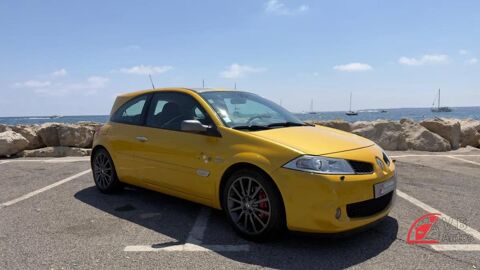 M&eacute;gane 2.0 230 R26 F1-TEAM RS 2007 occasion 06220 Antibes