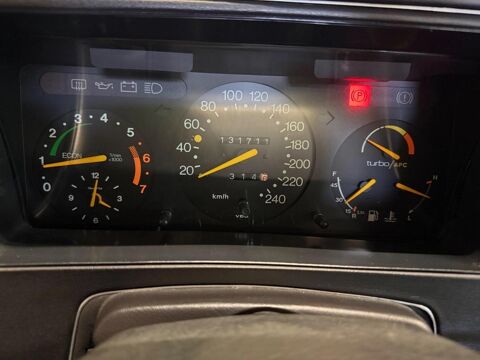 900 2.0 Turbo 16 S 175 ch 1989 occasion 78410 Aubergenville