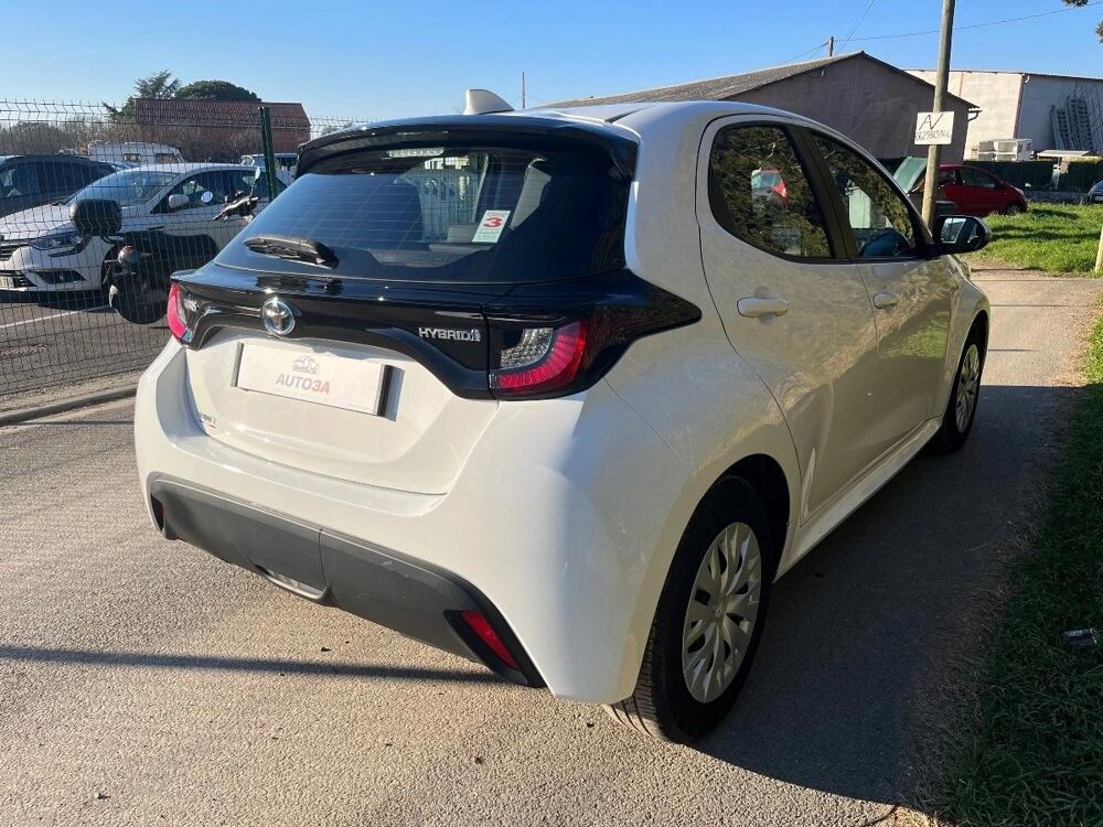 Yaris 1.5 114H 90 HYBRID FULL-HYBRID 0.8KWH FRANCE BUSINESS BVA 2022 occasion 31780 Castelginest