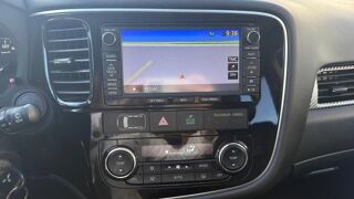 Outlander 2.2 DI-D ClearTec Invite 2WD 2015 occasion 33600 Pessac