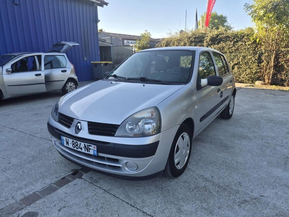 Clio 2006 occasion 78270 BENNECOURT