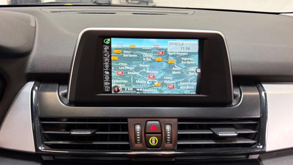 Serie 2 ActiveTourer 218d 150ch BVA8 Business Lounge 2015 occasion 91380 Chilly-Mazarin