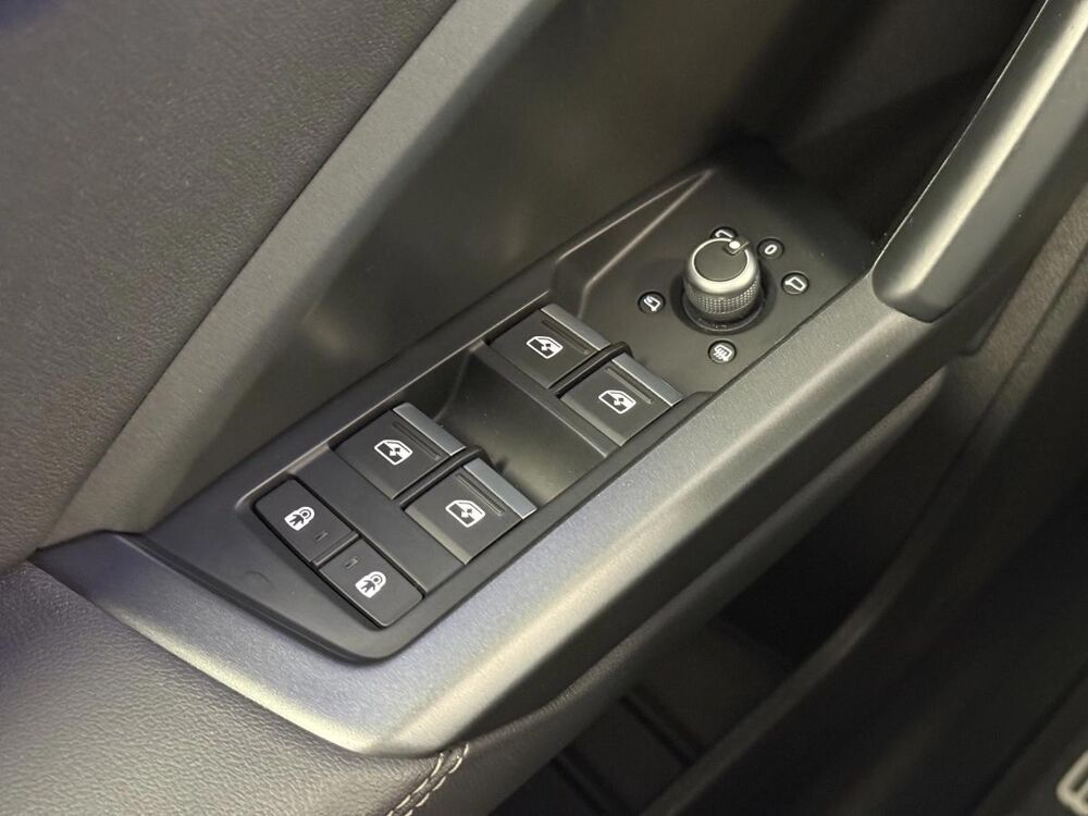 Q3 2.0 35 TDI 150 S-LINE S-TRONIC BVA 2022 occasion 37550 SAINT AVERTIN