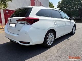 Auris TOURING-SPORTS 1.8 HSD 136H 100 FULL-HYBRID EXECUTIVE BVA 2017 occasion 95610 &Eacute;ragny