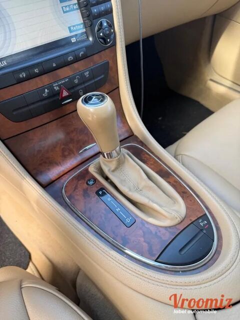 Classe CLS 3.0 320 CDI 225 7G-TRONIC BVA 2007 occasion 94520 P&eacute;rigny