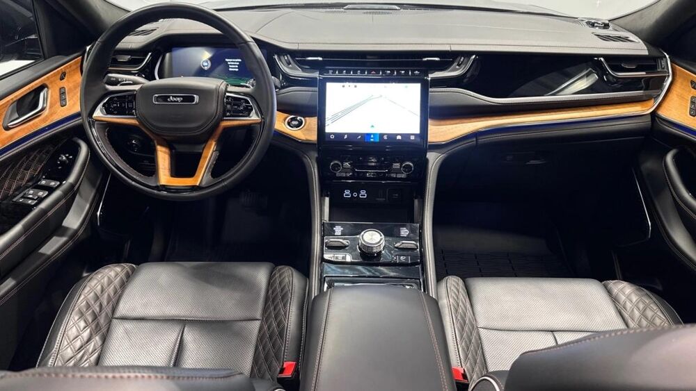 Grand Cherokee 2.0 T 380H 270 4XE HYBRID PHEV 17.3KWH SUMMIT QUADRA-TRAC-II 2024 occasion 66000 Perpignan