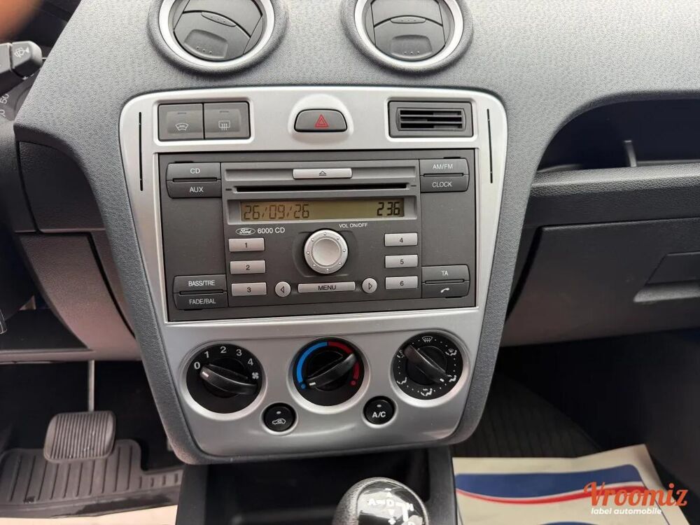 Fusion 1.4 80 Ambiente 2008 occasion 91200 Athis-Mons