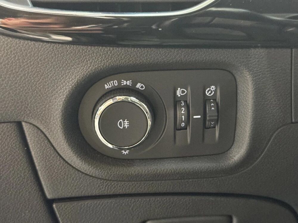 Astra 1.2T 130 Elegance Start/Stop 2020 occasion 62400 B&eacute;thune