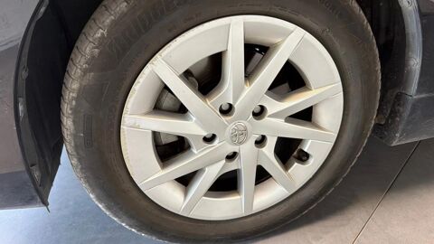 Prius 136H active 2018 occasion 33600 Pessac