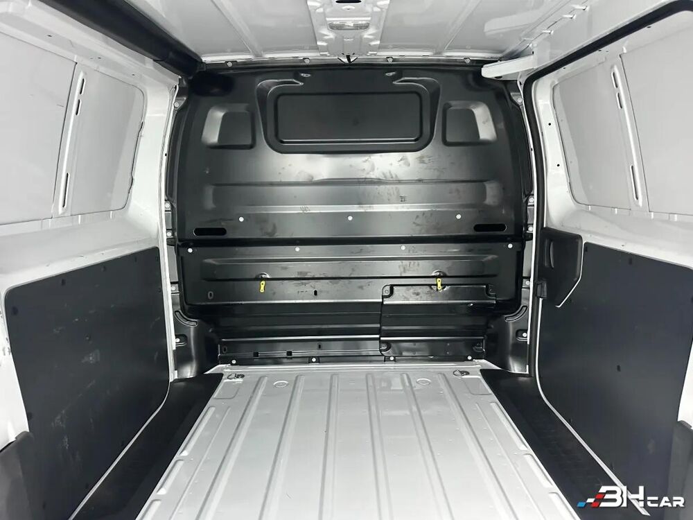 Expert FOURGON 2.0 BLUEHDI 145 L2 ASPHALT EAT BVA START-STOP 2023 occasion 33980 Audenge