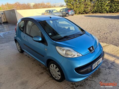 107 1.0 70 TRENDY 2006 occasion 77250 &Eacute;cuelles