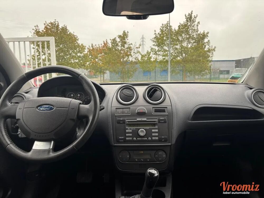 Fiesta 1.4 80 ZETEC S PACK DURASHIFT BVA 2007 occasion 45770 Fleury-les-Aubrais