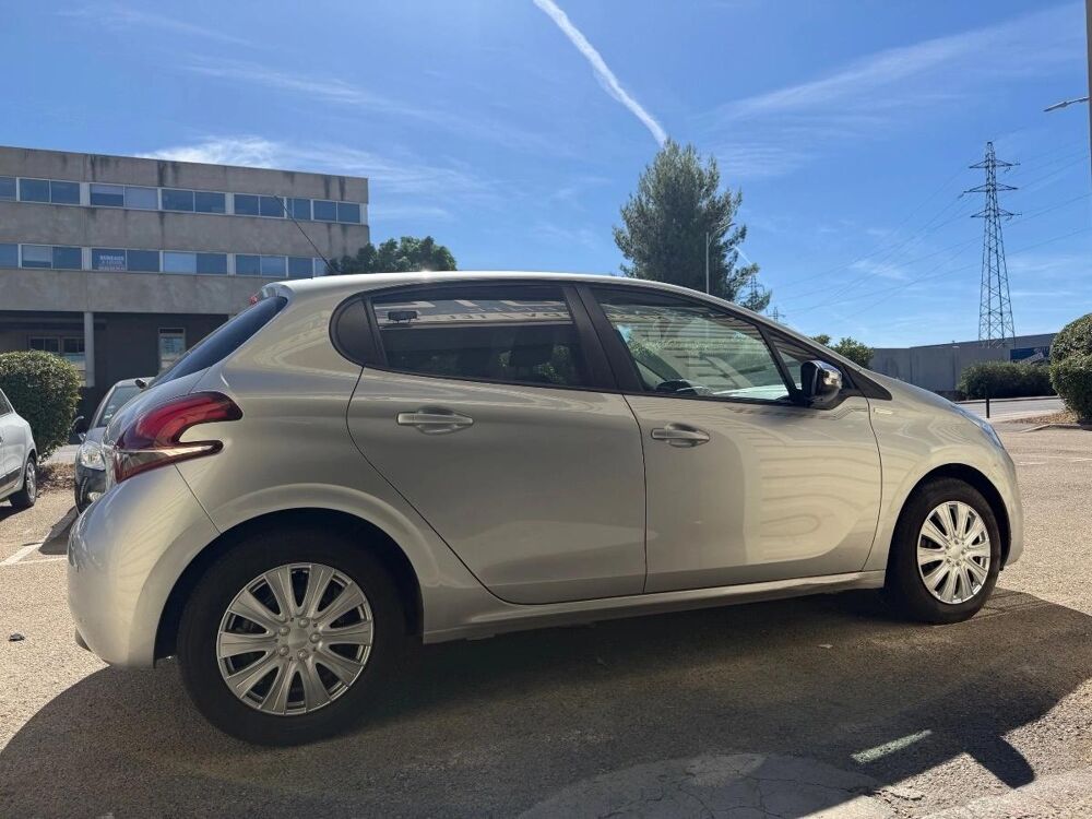 208 GENERATION-I 1.2 VTI 80 URBAN SOUL 2016 occasion 30900 N&icirc;mes