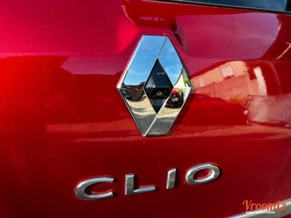 Clio 0.9 TCE 90 ENERGY INTENS 2017 occasion 45400 FLEURY-LES-AUBRAIS