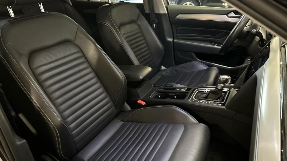 Passat 2021 occasion 76190 Auzebosc