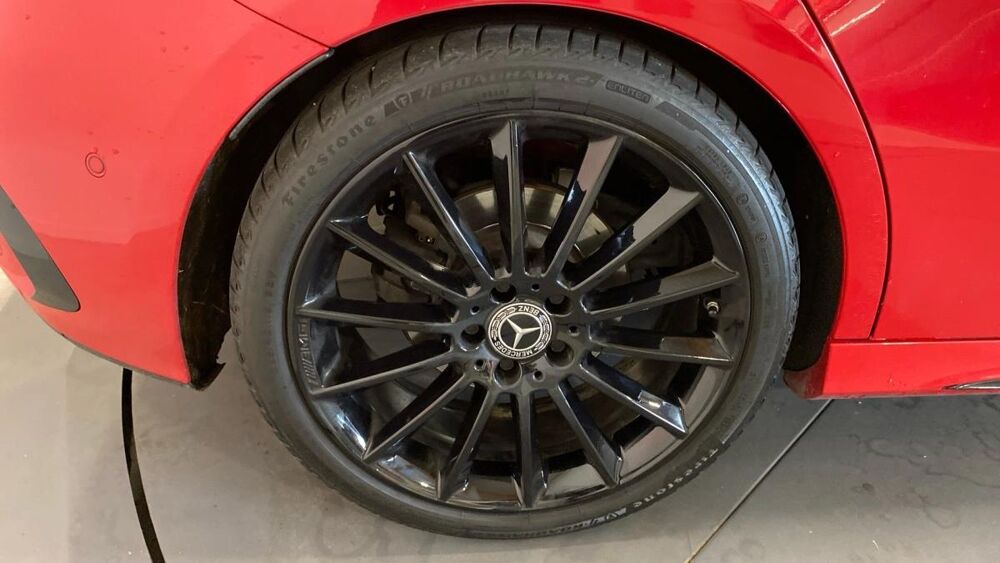 Classe A 1.3 200 165 AMG LINE 7G-DCT BVA 2018 occasion 76190 Auzebosc