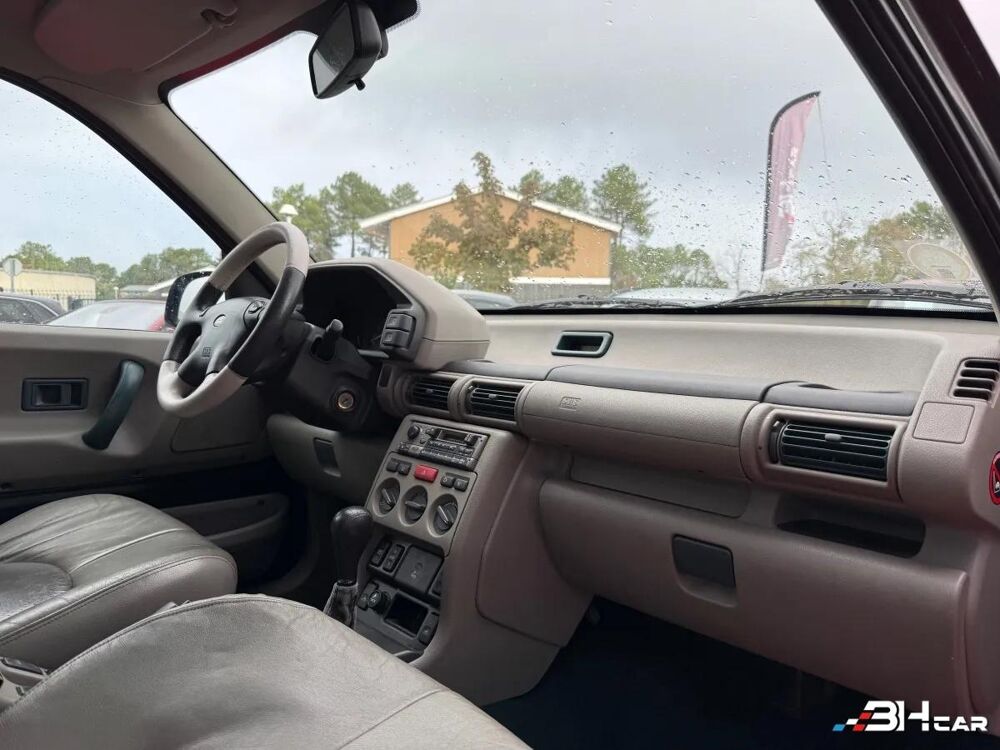 Freelander 2.5 175 SE 4WD BVA 2000 occasion 33980 Audenge