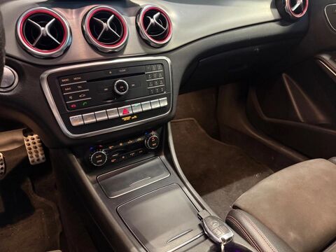 Classe GLA 2.2 220 D 175 FASCINATION 4MATIC 7G-DCT BVA 2017 occasion 78410 Aubergenville