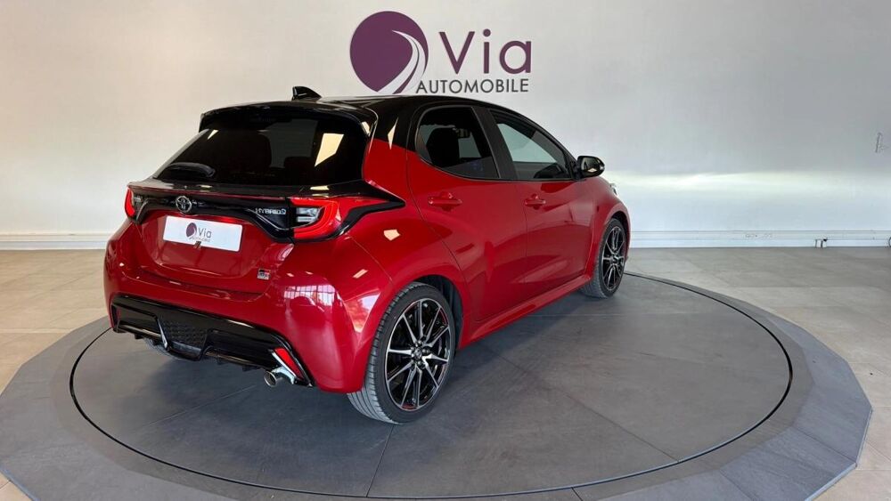 Yaris 1.5 114H 90 HYBRID FULL-HYBRID 0.8KWH GR-SPORT BVA 2022 occasion 33600 Pessac