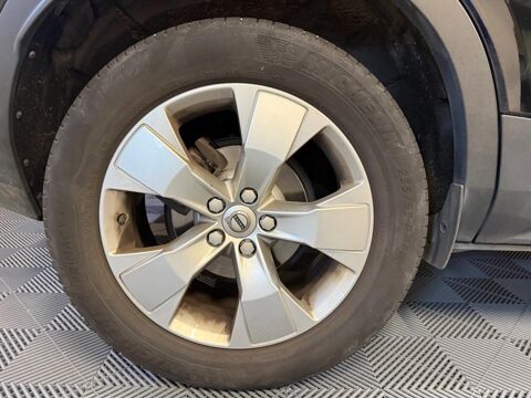 XC40 1.5 T2 130 MOMENTUM ESSENTIEL 2WD GEARTRONIC BVA 2022 occasion 78410 Aubergenville