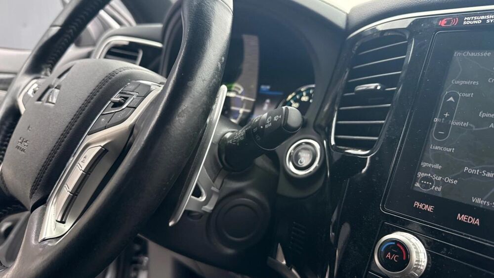 Outlander 2.4 PHEV PHEV Intro Edition 4WD 2020 occasion 60200 Compi&egrave;gne