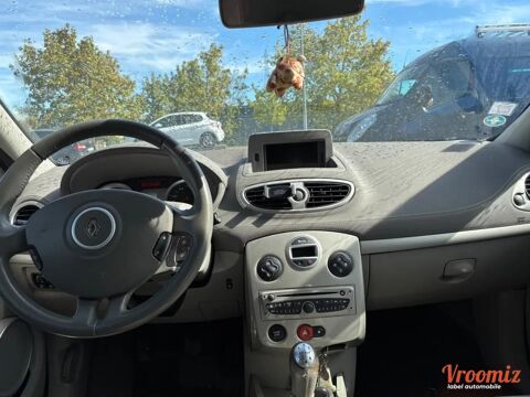 Clio 1.5 DCI 90 ENERGY INITIALE PARIS 2011 occasion 45770 Fleury-les-Aubrais