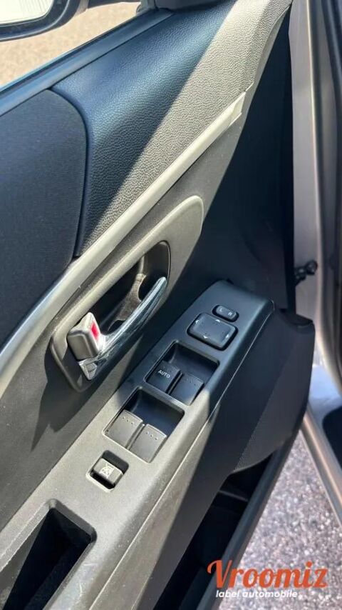 Mazda5 MAZDA 5 II 1.8 MZR 115 ch &Eacute;L&Eacute;GANCE – 7 PLACES – CARPLAY – CA 2011 occasion 69680 CHASSIEU