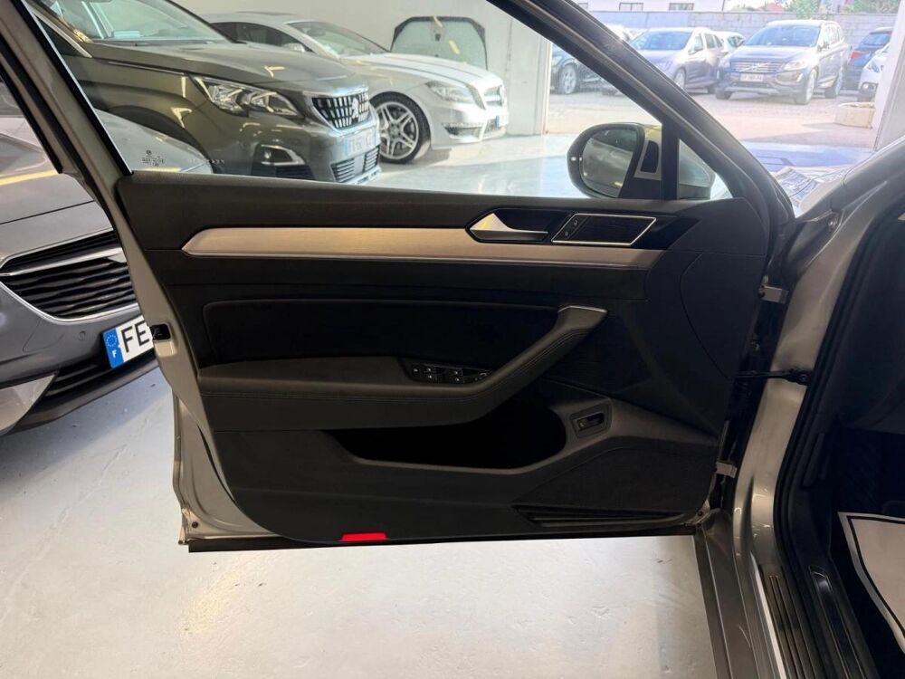 Passat BREAK 2.0 TDI 150 BLUEMOTION CARAT DSG BVA 2014 occasion 38230 CHAVANOZ