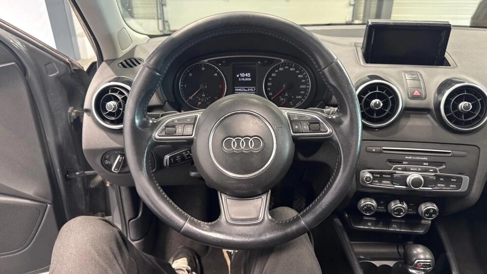A1 SPORTBACK 1.4 TDI 90 ULTRA AMBITION LUXE S-TRONIC BVA 2016 occasion 66000 Perpignan
