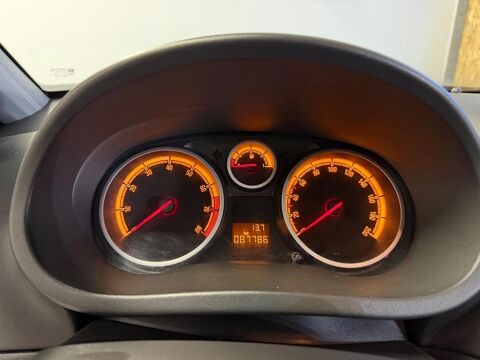 Corsa 1.2 70 EDITION 2011 occasion 45160 Olivet