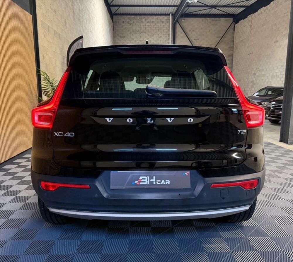 XC40 1.5 T2 130 MOMENTUM ESSENTIEL 2WD GEARTRONIC BVA 2022 occasion 78410 Aubergenville