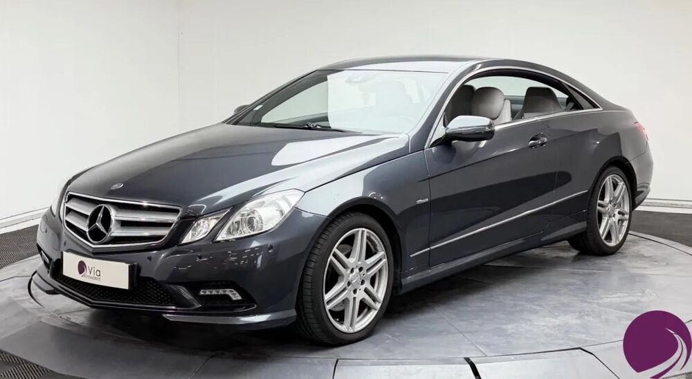 Classe E 250 CDI E 250 CDI BlueEfficiency (207.303) 2009 occasion 59169 F&eacute;rin