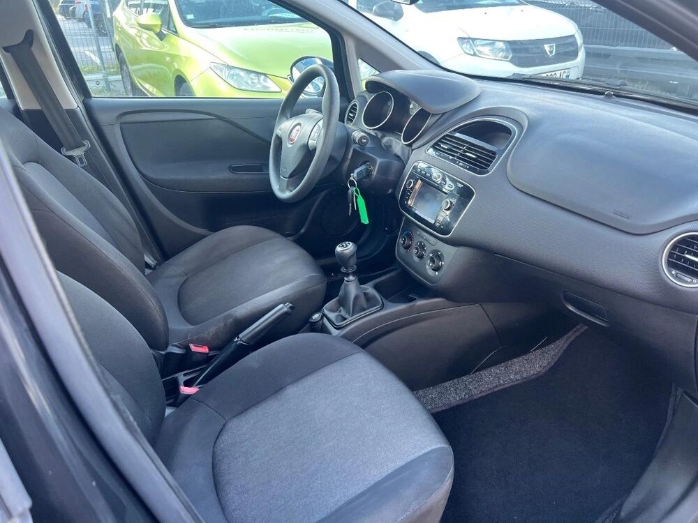 Punto 1.2 70 EASY 2017 occasion 51350 Cormontreuil