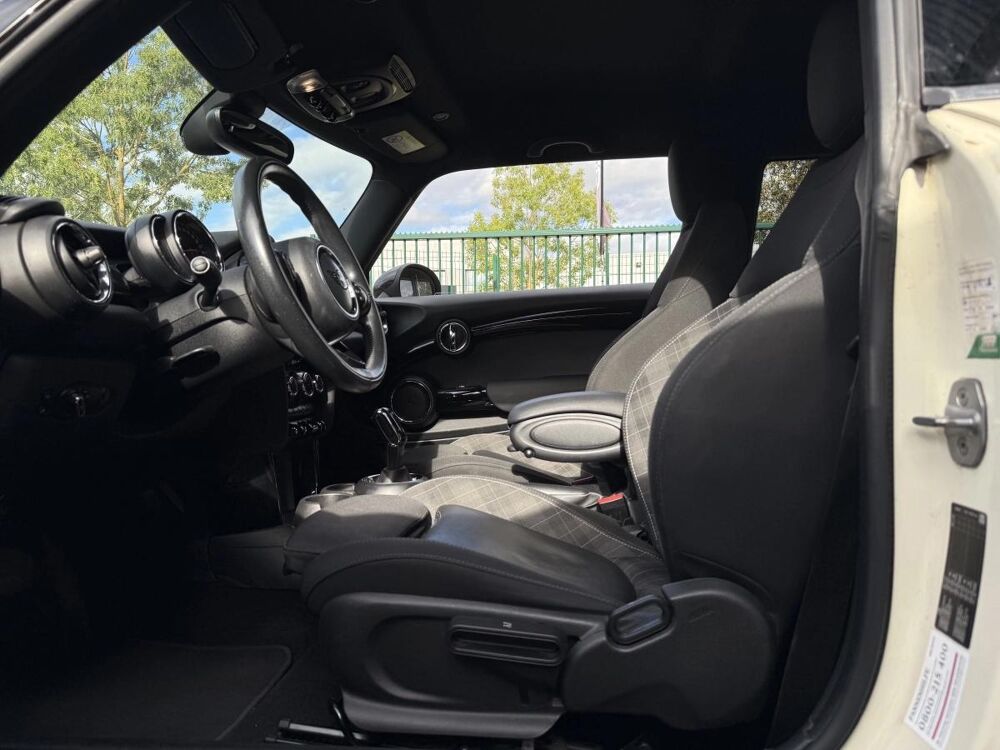 MINI COUPE 1.5 135 COOPER 2018 occasion 78410 Aubergenville