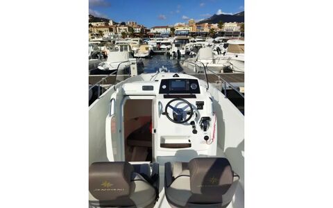  2012 occasion 83600 Fr&eacute;jus