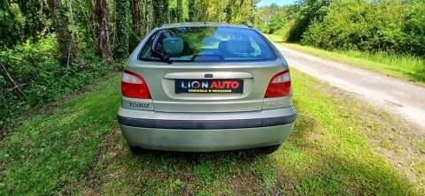 M&eacute;gane 1 Phase 2 1.4 16V Tr&egrave;s propres 2001 occasion 45600 Lion-en-Sullias
