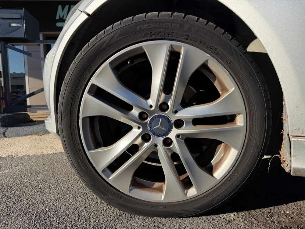 Classe C Avantgarde (W204) Phase 2 180 CDi 2.1 CDI 120 cv BlueEFFICI 2011 occasion 95190 Goussainville