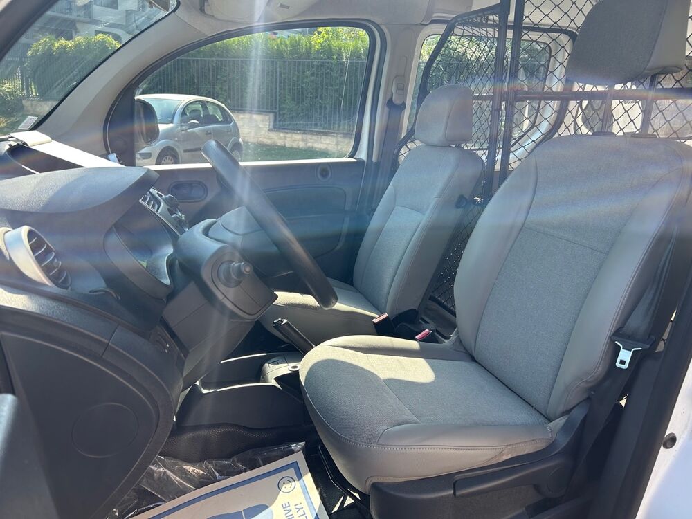 Kangoo Express 1.5L DCI BLUE 95 MAXI CONFORT DE 2020 - 7990€ ttc 2020 occasion 60300 SENLIS