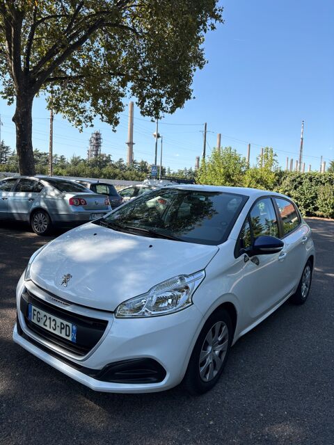 Annonce voiture Peugeot 208 6490 €