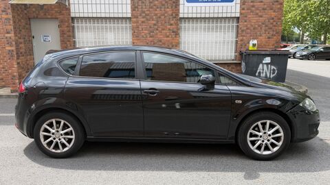 Leon 1.2 tsi 105CV phase2 faciliter de paiement 3X 4X jusqu'&agrave; 400 2010 occasion 91090 Lisses