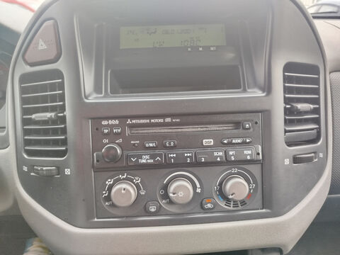 Pajero 3.2 DI-D EXCEED 7 places / 1 ere main/GARANTIE Nationale 12 2002 occasion 45770 Fleury-les-Aubrais