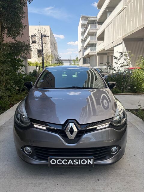 Clio IV EDITION LIMITED - 2&Egrave;ME MAIN - ENTRETIEN &Agrave; JOUR 2016 occasion 45400 FLEURY-LES-AUBRAIS