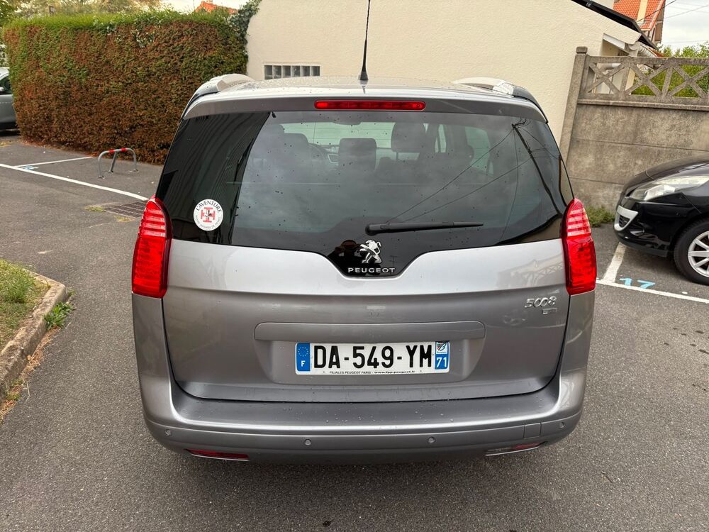 5008 1.6 e-HDI 115 CV allure 7 place 1er main garantie 6 mois 2014 occasion 78800 Houilles