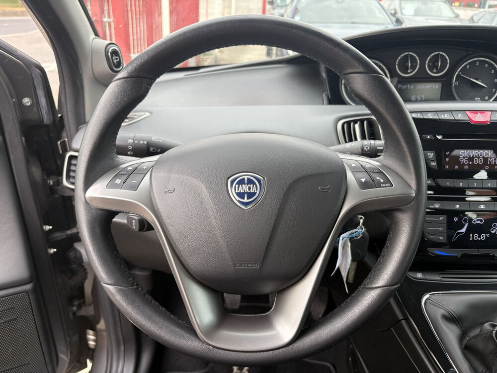Lybra III 1.2 8V 69 STOP&START PLATINUM 2011 occasion 95480 Pierrelaye