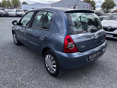 Clio II CAMPUS - 1.2 16V 75cv - 2009 occasion 45560 Saint-Denis-en-Val