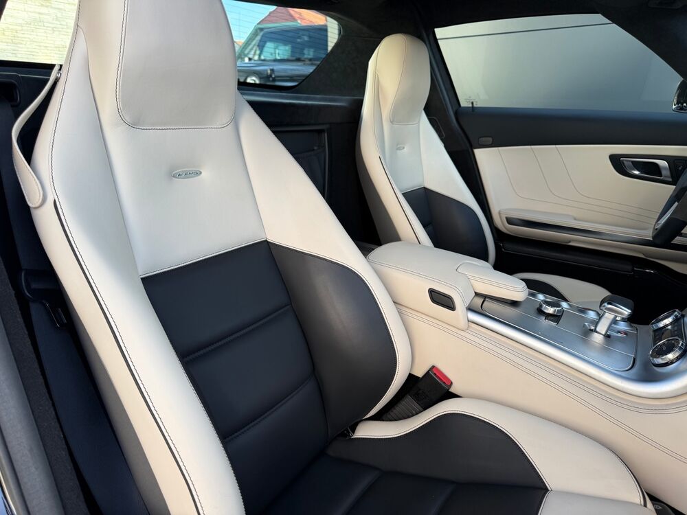 SLS COUPE V8 63 AMG 571 CH / FRANCAISE / 19812 KMS 2011 occasion 62780 CUCQ