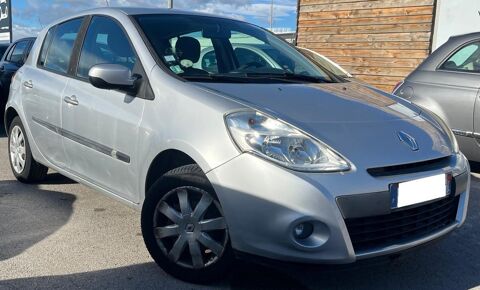 Renault Clio III Phase 2 / 1.2 TCe 16V 101 cv*Finition Expression /1er Main 2009 occasion Gigean 34770