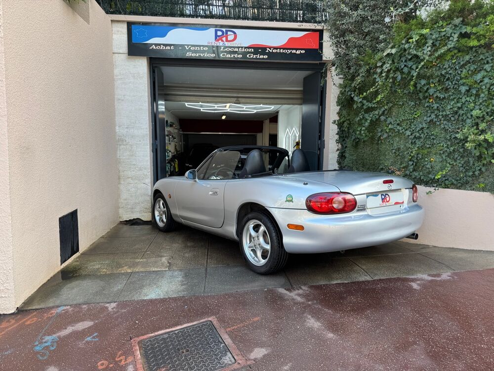 MX-5 1.6i 110CH 1ERE MAIN GARANTIE 12 MOIS CARTE GRISE OFFERT 2004 occasion 06400 CANNES